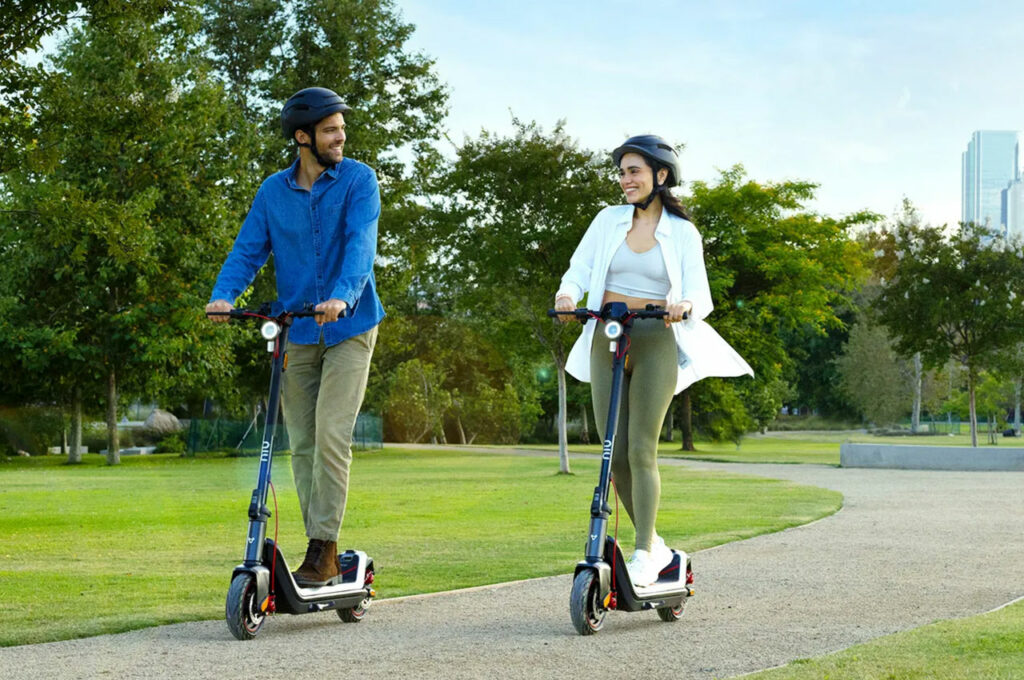 Trottinette électrique Niu lance la nouvelle KQi3 Max Urbaanews