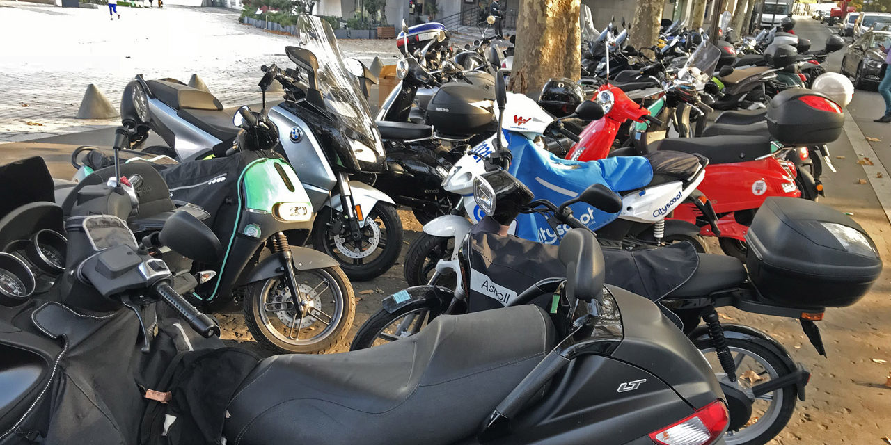 Paris : Stationnement payant des 2-roues