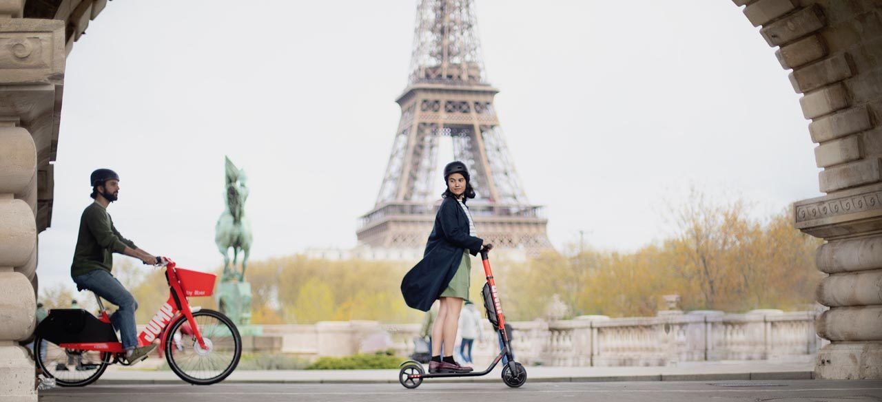 Vélos et trottinettes en libre-service : Uber lance Jump à Paris