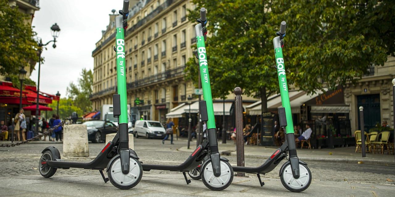 Paris renforce la régulation des trottinettes en libre-service