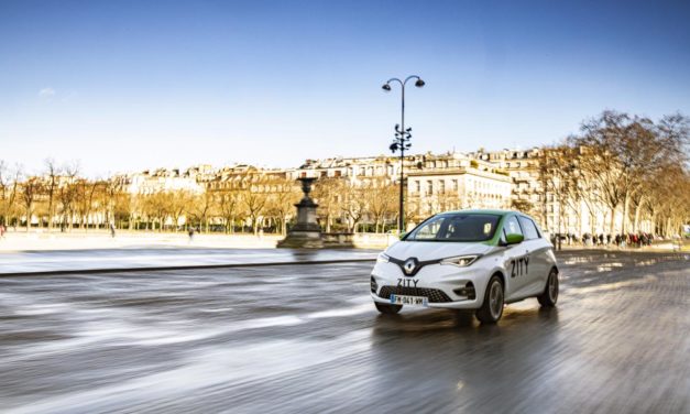 Covid-19 : Renault met à disposition 1300 véhicules auprès du personnel soignant
