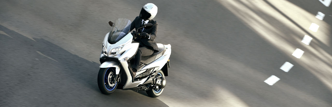Maxi-scooter 2021 : Le nouveau Suzuki Burgman 400 bientôt disponible