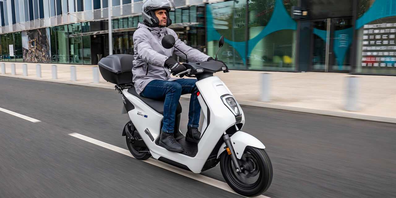 Prix scooter Honda EM1e : La location longue durée pour tous