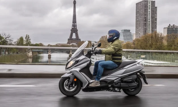 Est-ce la fin des motos et scooters la nuit à Paris ?