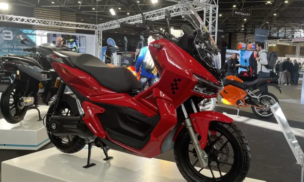 Scooter et moto électriques : Easy-Watts présente les nouveautés 2024
